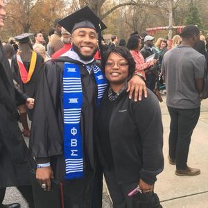 Meet your Posher, Troy